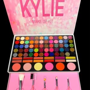 Kylie Makeup Pallet